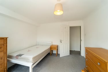 4 bed flat, Meriden Road, University of Portsmouth, Portsmouth, PO54DE - Image 11